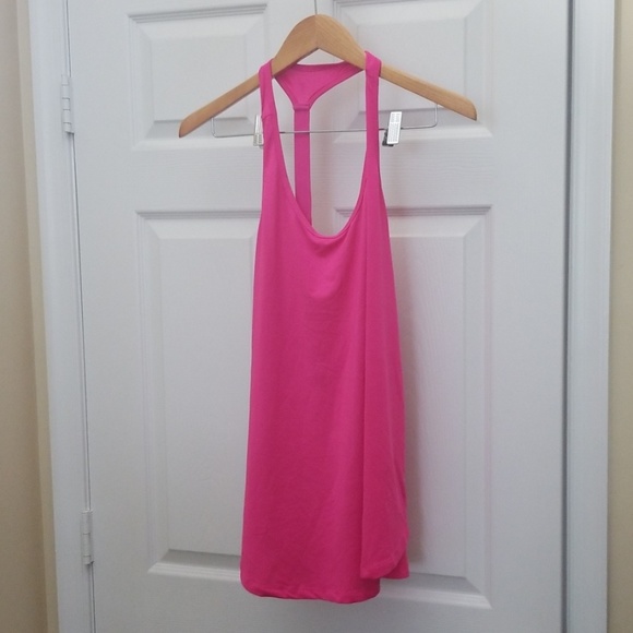 Old Navy Other - Old Navy active tanks Old Navy Other - Old Navy active tanks